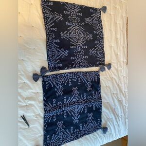 2 Serena and Lily Hillview Pillow Covers